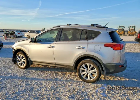 2015 Toyota Rav4 Limited из США, поврежденный, VIN 2T3YFREV7FW158737